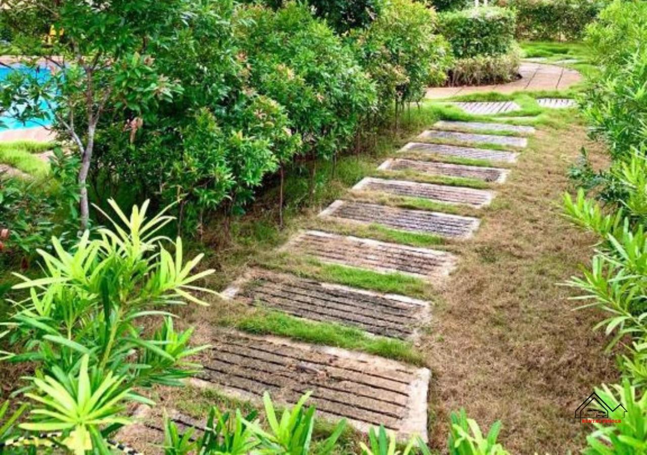 Palawan Modern Living In A Thoughtfully Designed Staycation Near Airport - B1 5Kunzite Puerto Princesa Eksteriør billede